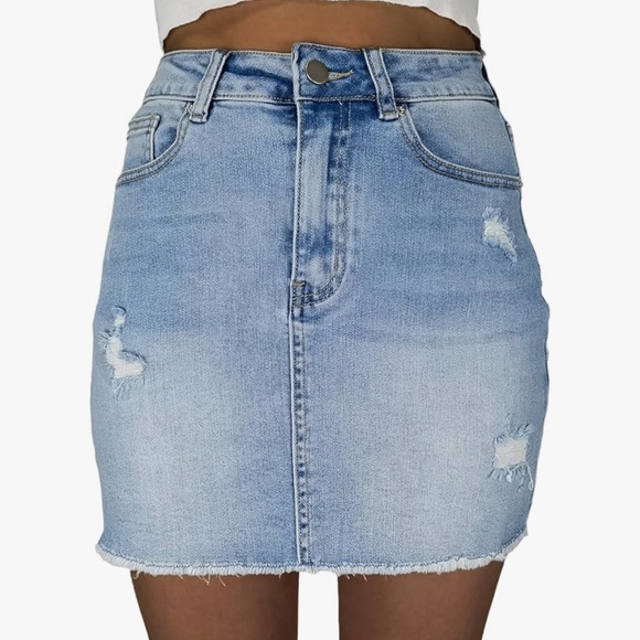 Dresses & Skirts - Denim mini skirt